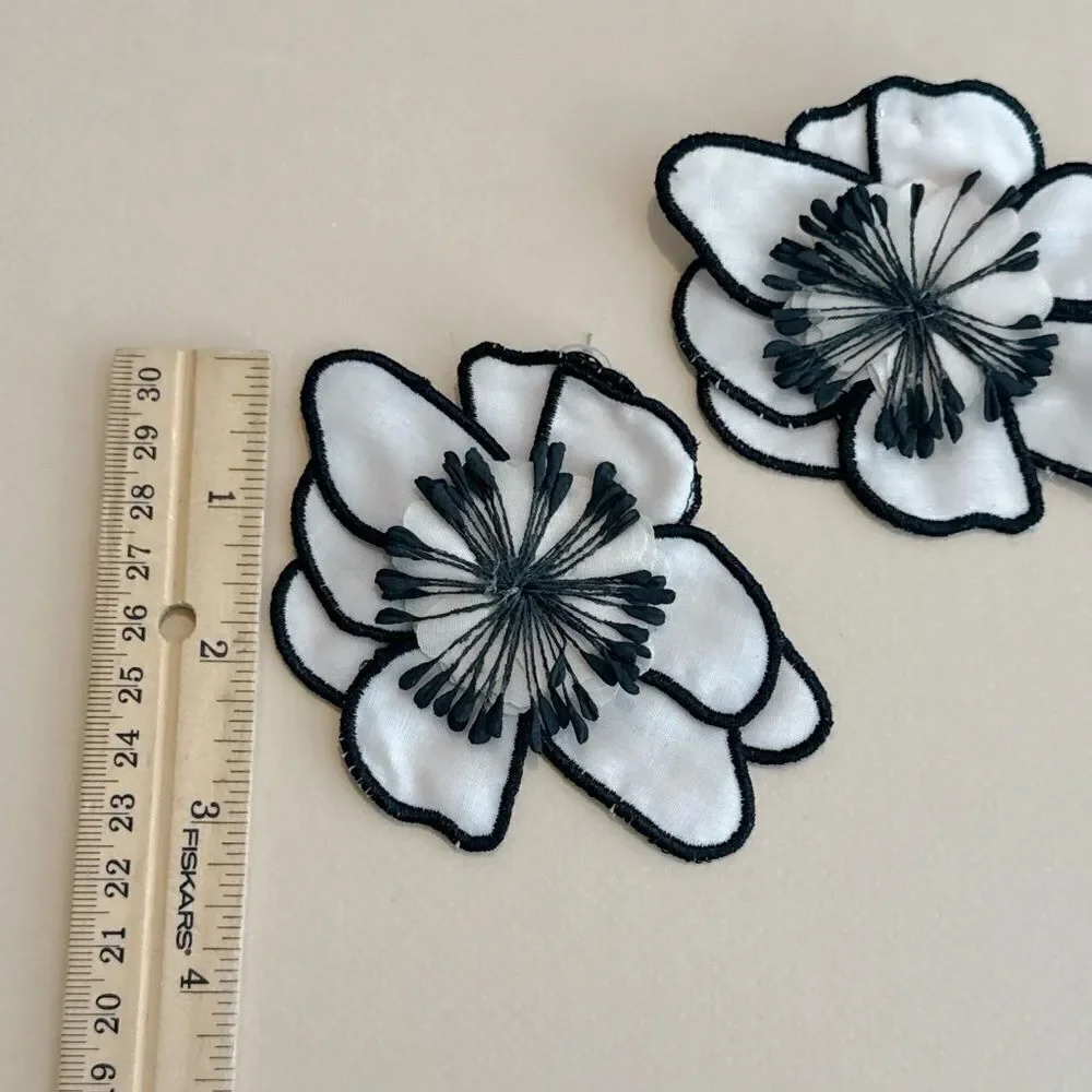 Flower statement earrings N1271 - Picture 4 of 4